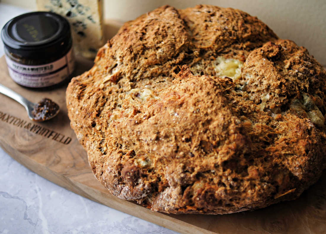 Cashel-Blue-Cheese-Soda-Bread-whole-Low-Res