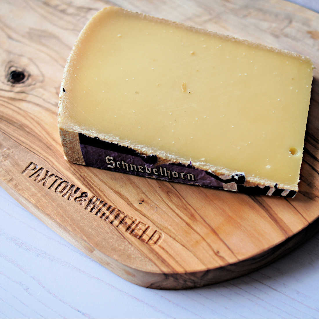 Schneblehorn-cut-cheese-low-res